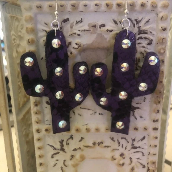 Snakeskin and Rhinestone Earrings - Picture 1 of 4